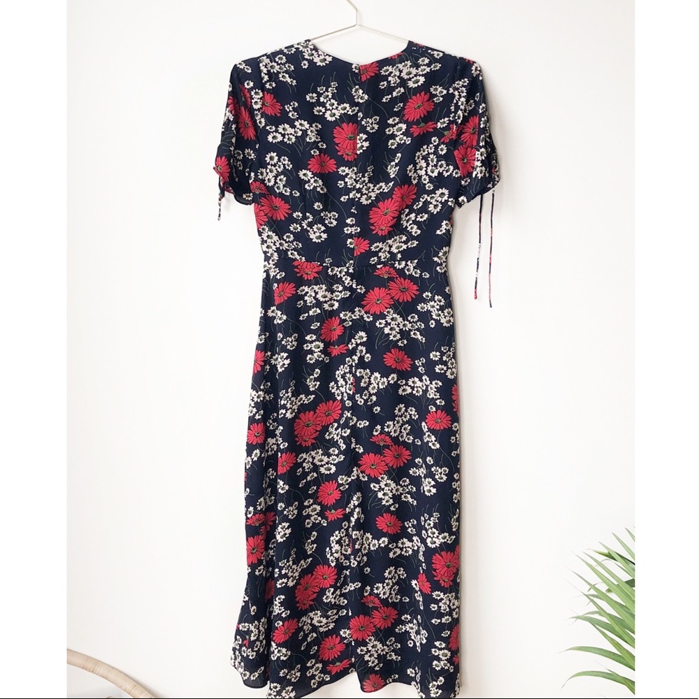 Madewell • Midi Dress in Hillside Daisies - Picture 5 of 8